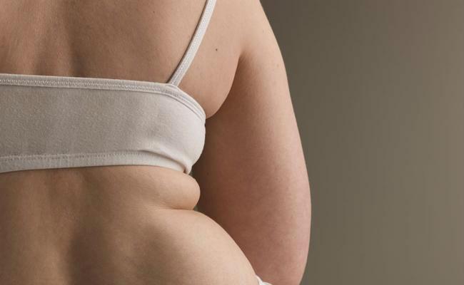 Elimina los rollitos de la espalda, aqu&iacute; te decimos f&aacute;cilmente c&oacute;mo hacerlo