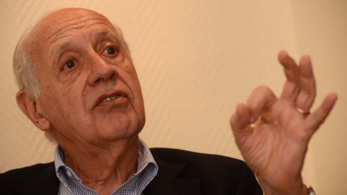 Lavagna le pone nombre al limite de su llegada a Alternativa Federal