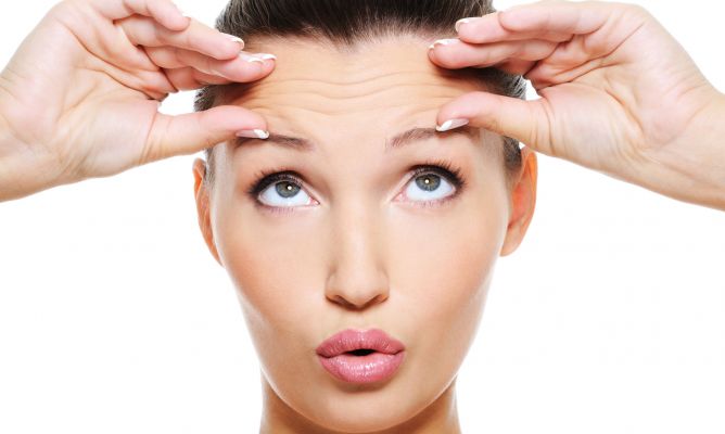 7 h&aacute;bitos comunes que causan arrugas: &iexcl;pendiente!