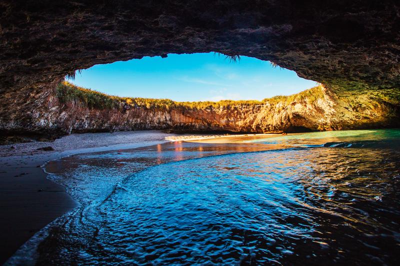 Las famosas Islas Marietas de Riviera Nayarit, m&aacute;s cerca que nunca
