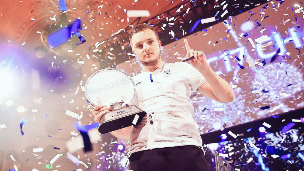 Joven de 20 a&ntilde;os es el mejor jugador FIFA '17 del mundo 