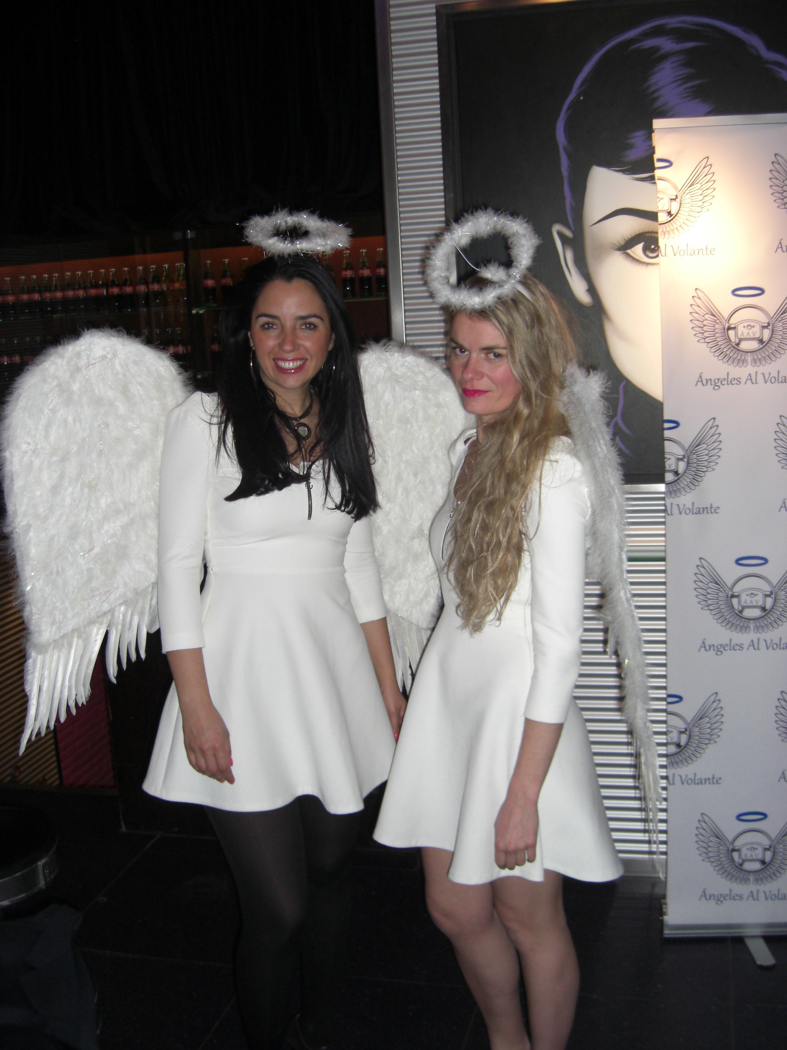 &Aacute;ngeles Al Volante en Angel's Night de Joy Eslava