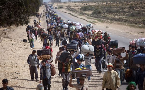 Francisco inst&oacute; a todos los cat&oacute;licos de Europa a recibir a los refugiados