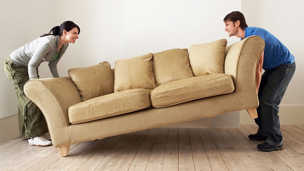 3 Basic hacks for newlyweds on Picking out furniture