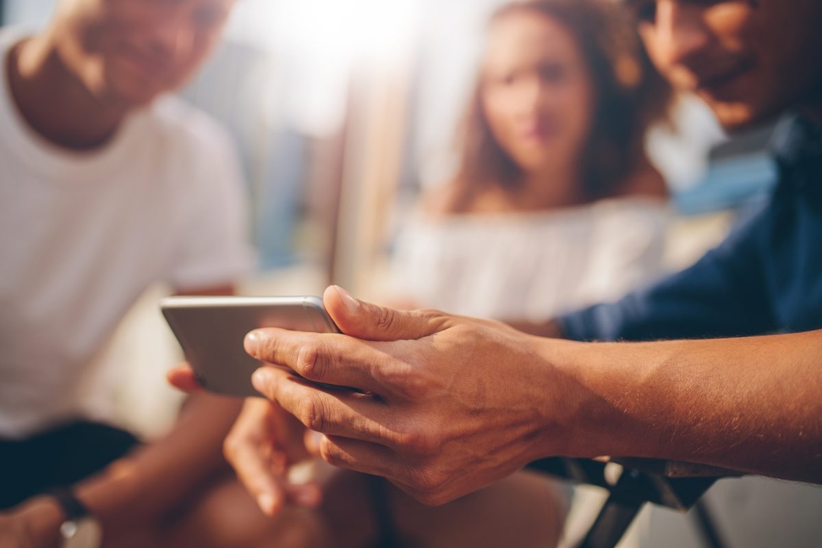 Cient&iacute;ficos estudiaron a personas que no usan redes sociales: esto es lo que aprendieron