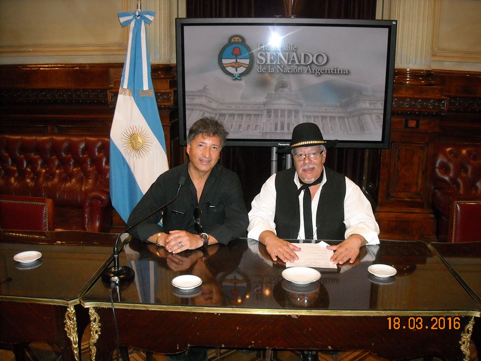 COLABORANDO CON CABALGANDO POR EL PAIS