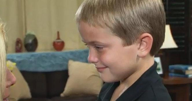La historia de la mujer que escuch&oacute; la voz de su hijo por primera vez