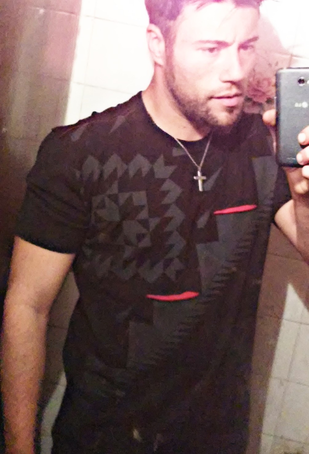 joven de carlos casares ofrece 40.000 a quien sea novia por una semana 
