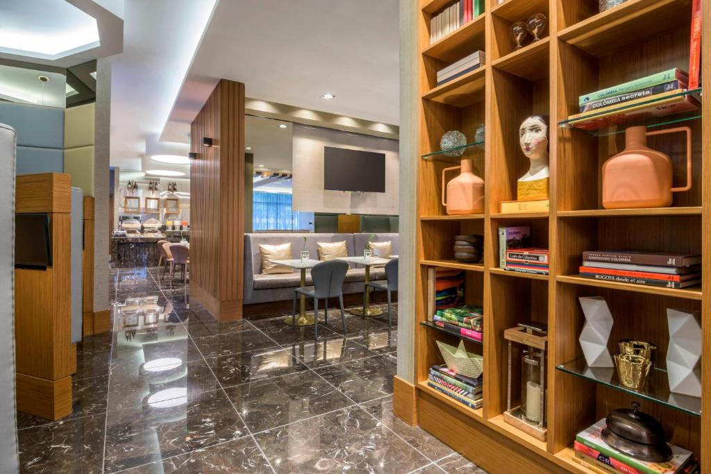 Celebra el fin de a&ntilde;o con elegancia en Courtyard by Marriott Bogot&aacute; Airport