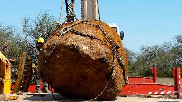 Descubren en Argentina uno de los meteoritos m&aacute;s grande del mundo