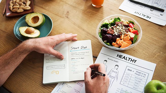 ''I'm a dietitian and these are the three healthy eating 'rules' I live by''