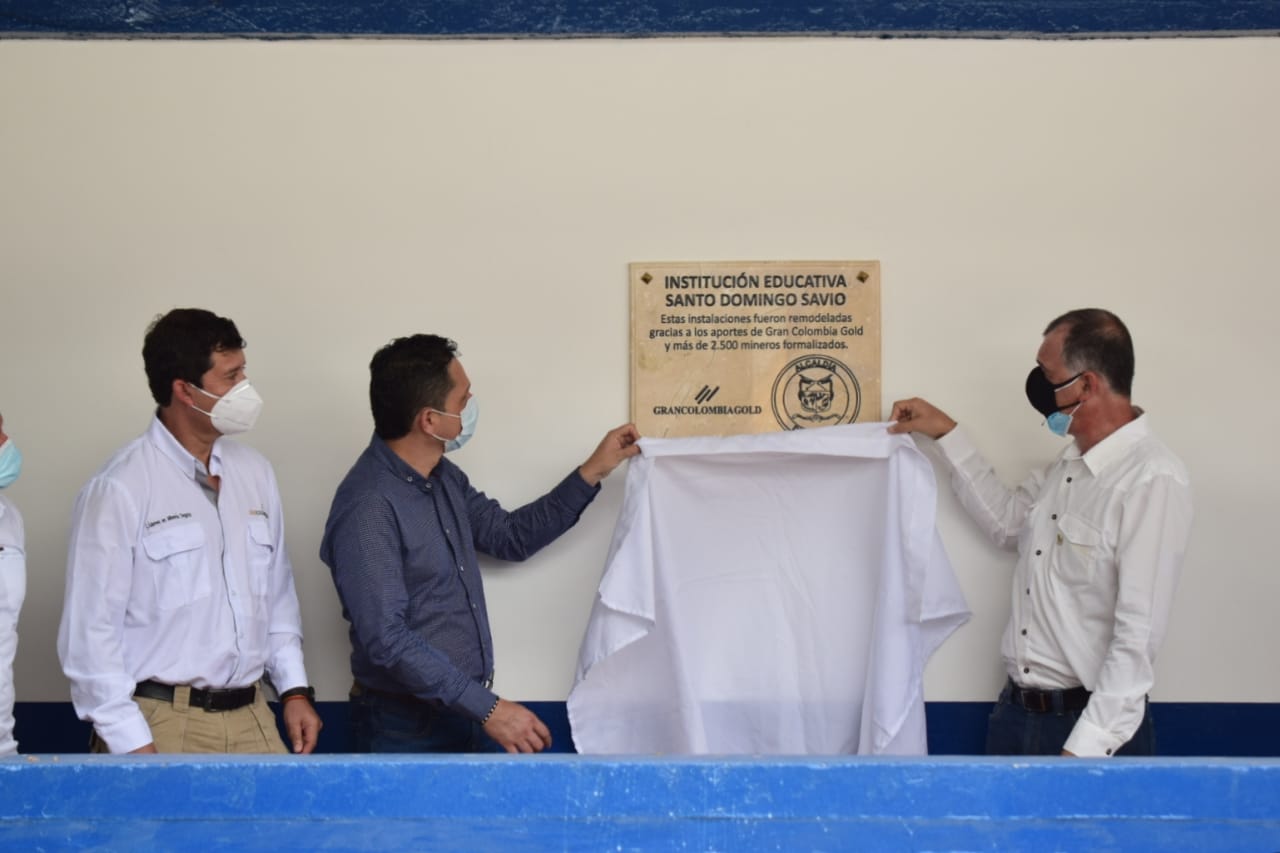 GRAN COLOMBIA GOLD REMODELA LA INSTITUCI&Oacute;N EDUCATIVA SANTO DOMINGO SAVIO EN SEGOVIA, ANTIOQUIA
