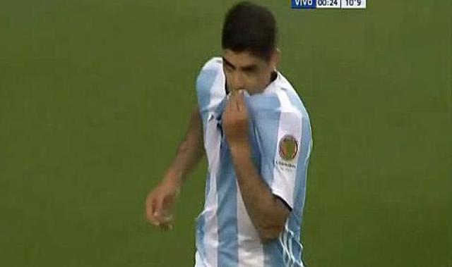 Argentina derrot&oacute; 2-1 a Chile con gol de Tanguito Banega