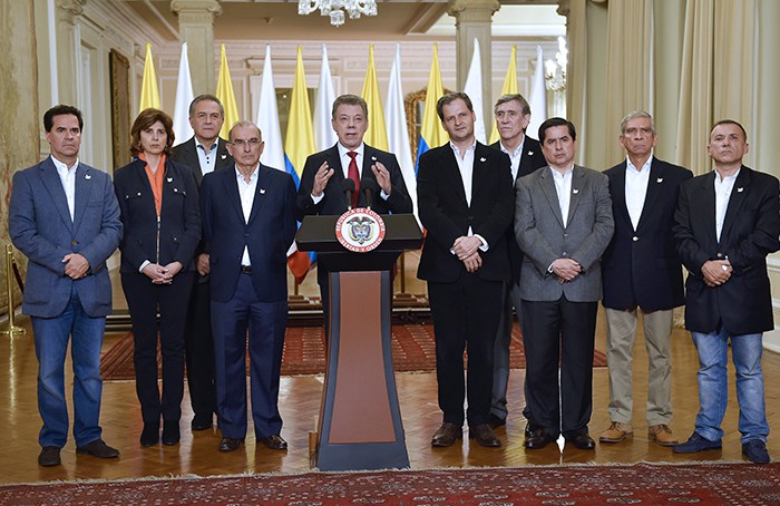 Colombia rechaza acuerdo de paz con las FARC (DETALLES)