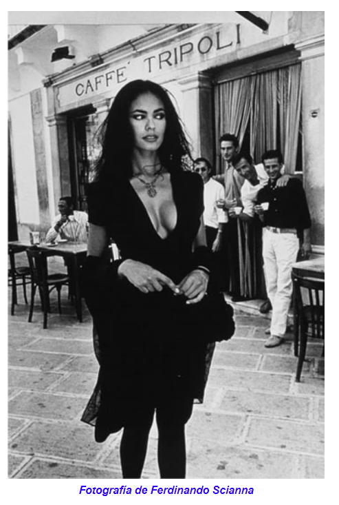  Esa extra&ntilde;a y querida amiga