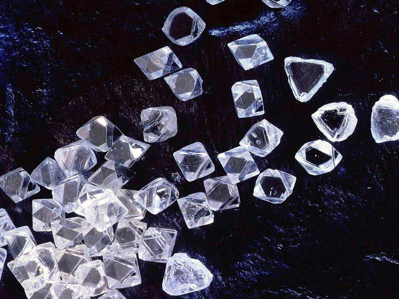 El diamante pierde brillo por no ser tan escaso ni valioso como se cre&iacute;a 