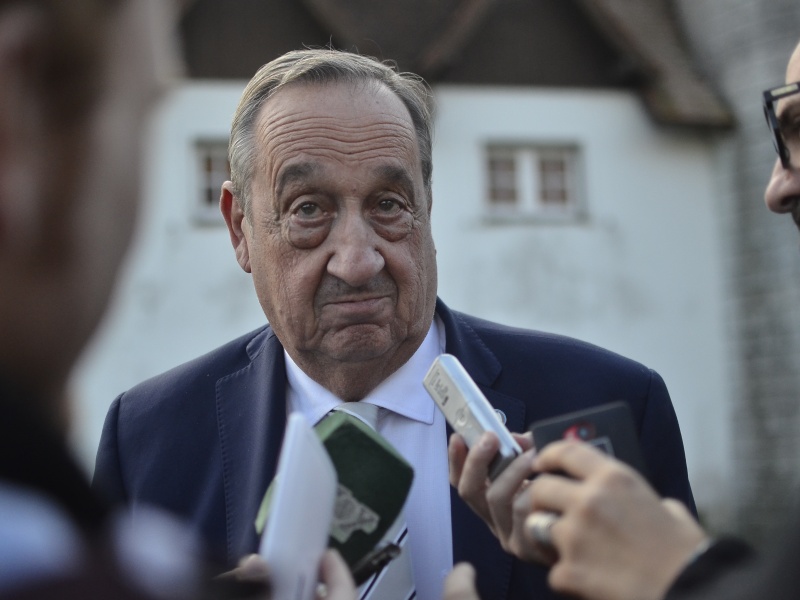  El oficialismo cajonea los proyectos opositores y los presenta como propios