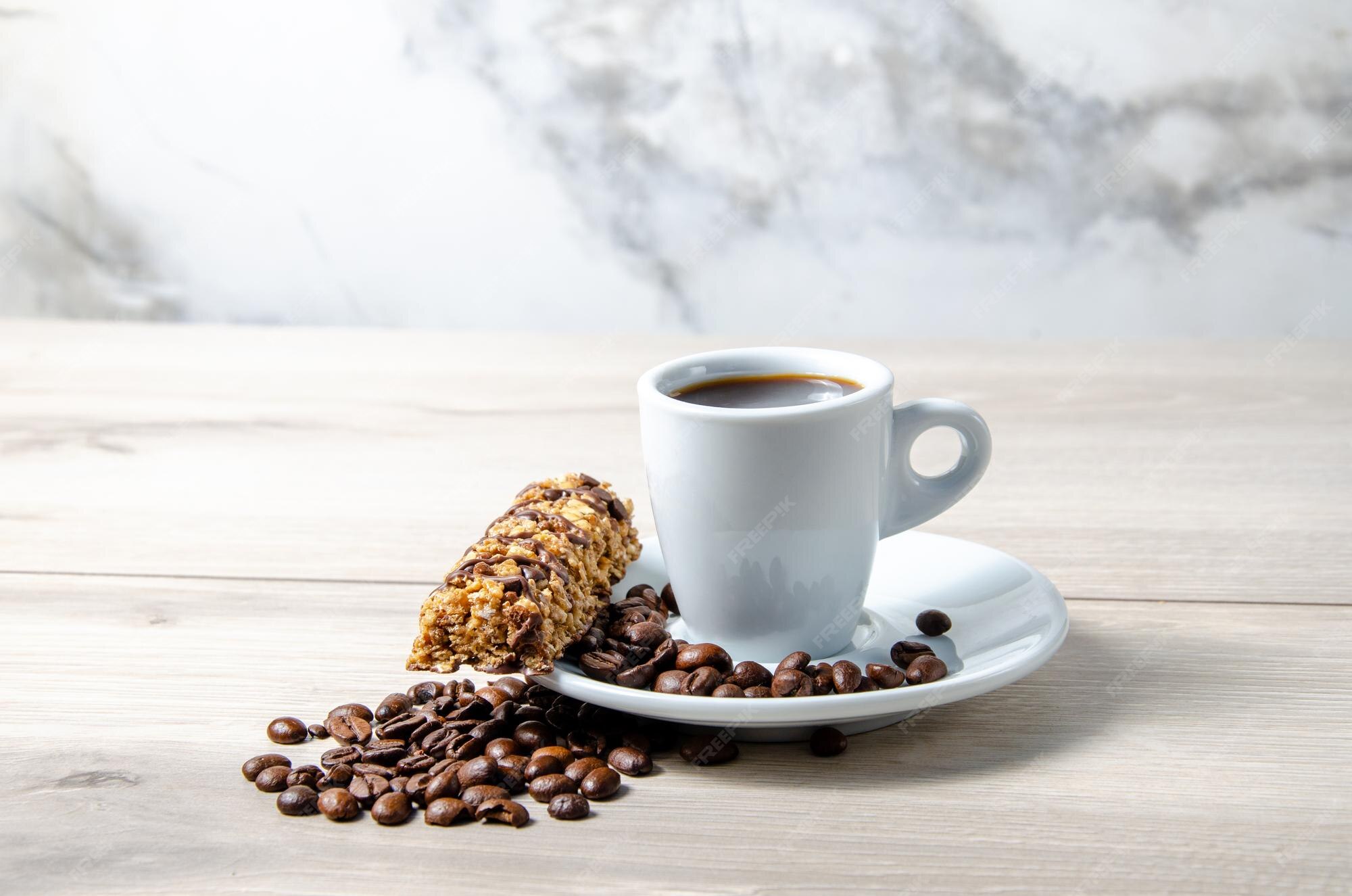  EL CAF&Eacute;: ENTRE MITOS, EVIDENCIAS Y MATICES