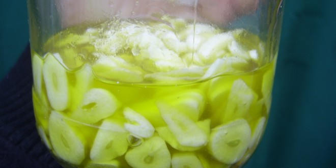 Esta poderosa cura es la soluci&oacute;n para el colesterol, dolores de cabeza, gastritis, sobrepeso y m&aacute;s