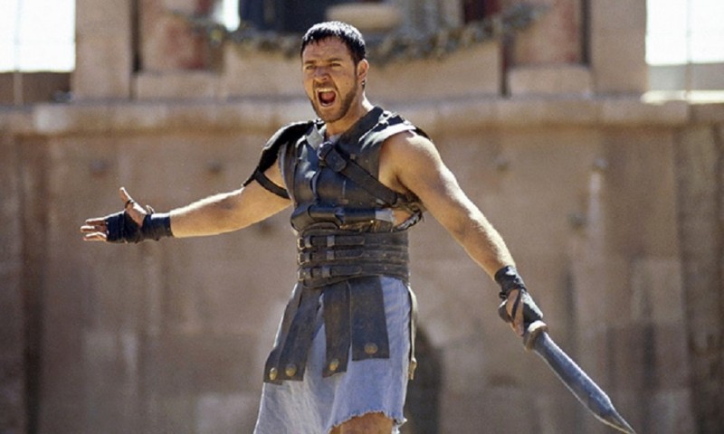 Russel Crowe subast&oacute; la armadura de "Gladiador" por esta raz&oacute;n