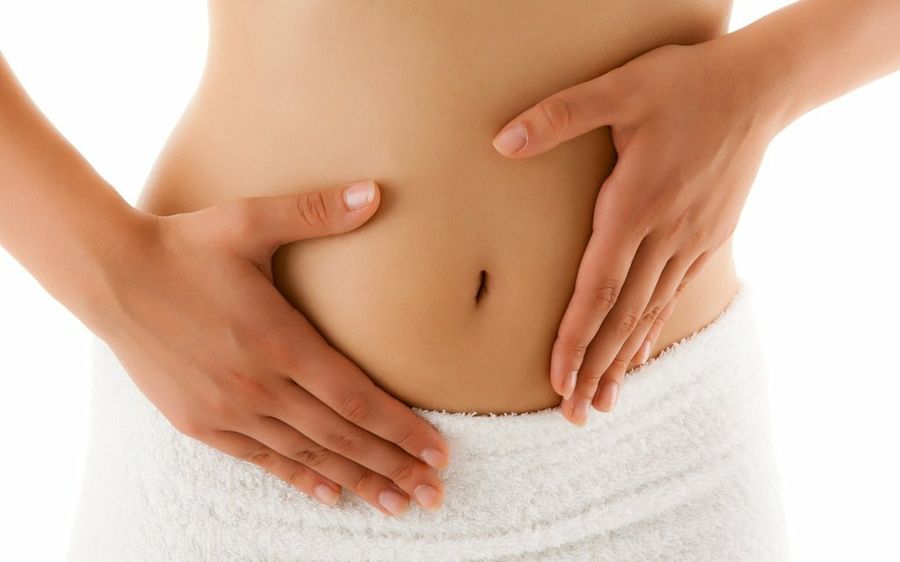 Remedio casero para reducir la inflamaci&oacute;n abdominal y los gases