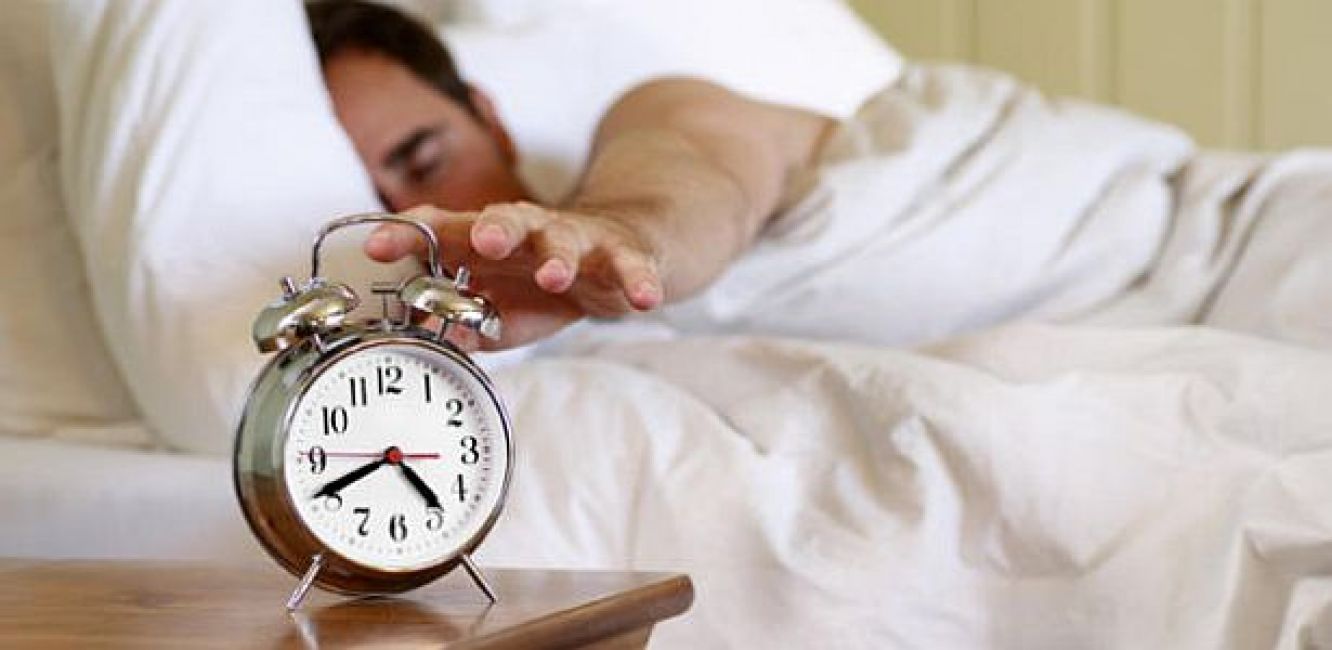 Jet lag social: &iquest;Dormir de m&aacute;s en d&iacute;as libres perjudica la salud?