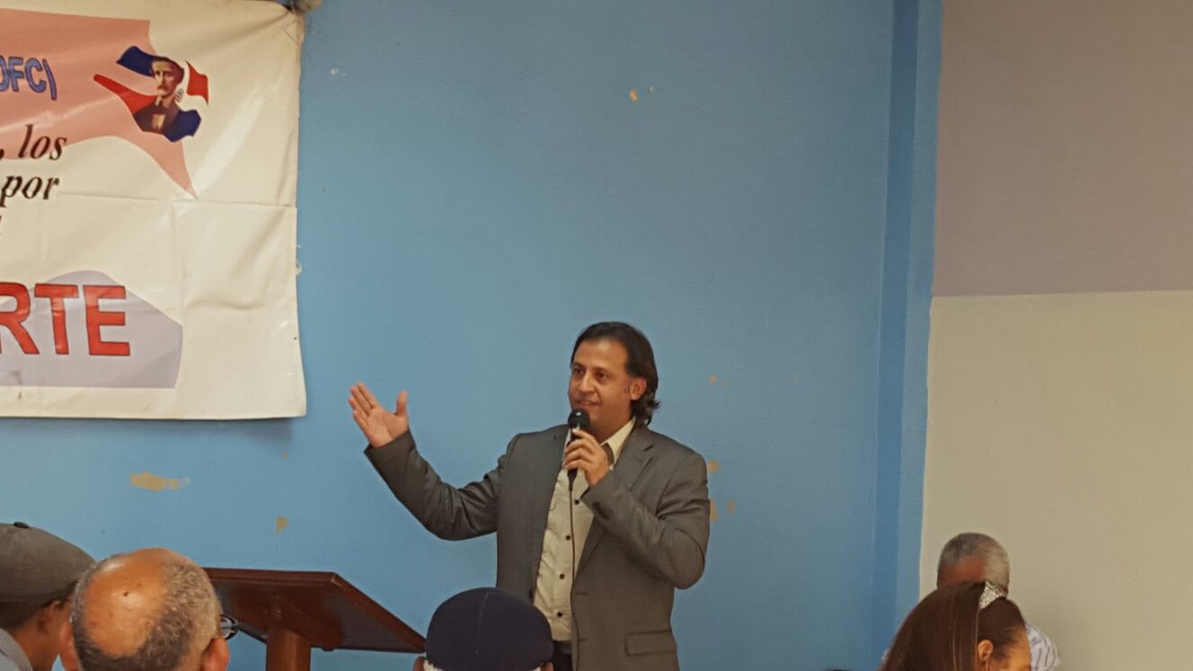 CONFERENCIA MORAL &Eacute;TICA C&Iacute;VICA EN SAN PEDRO DE MACOR&Iacute;S RD2016.