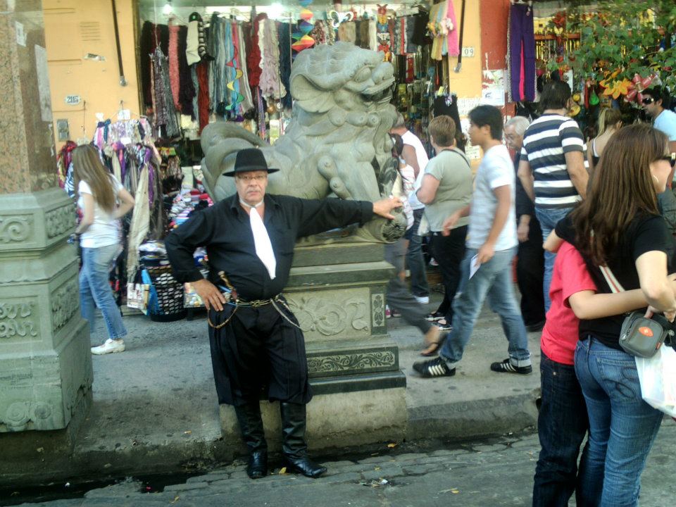 JORGE BURATTI EN TUCUM&Aacute;N