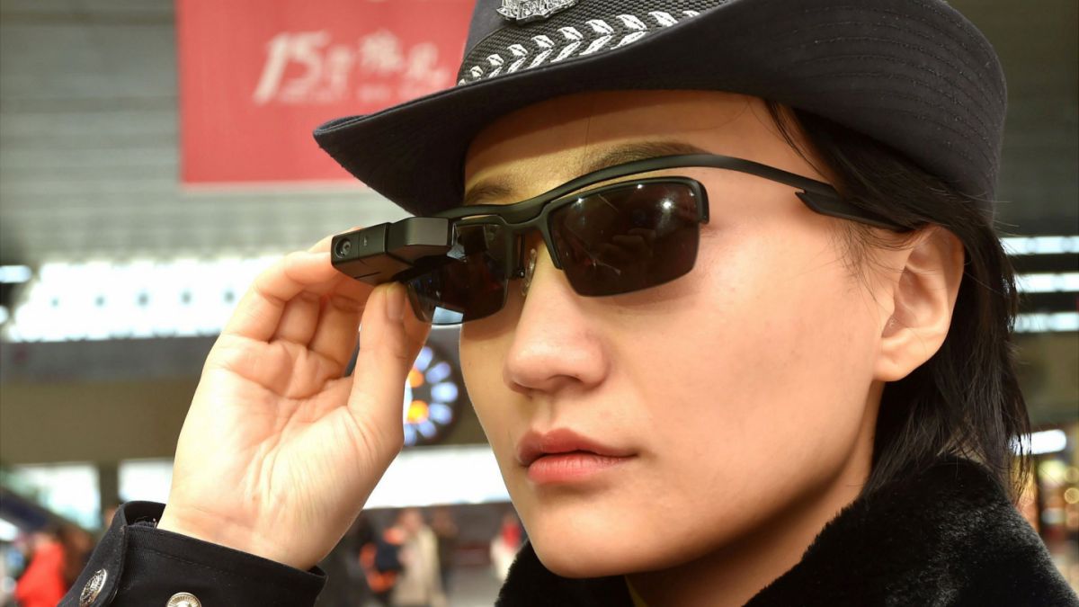 Como sacado de una pel&iacute;cula: China usa lentes para reconocer rostros de fugitivos 