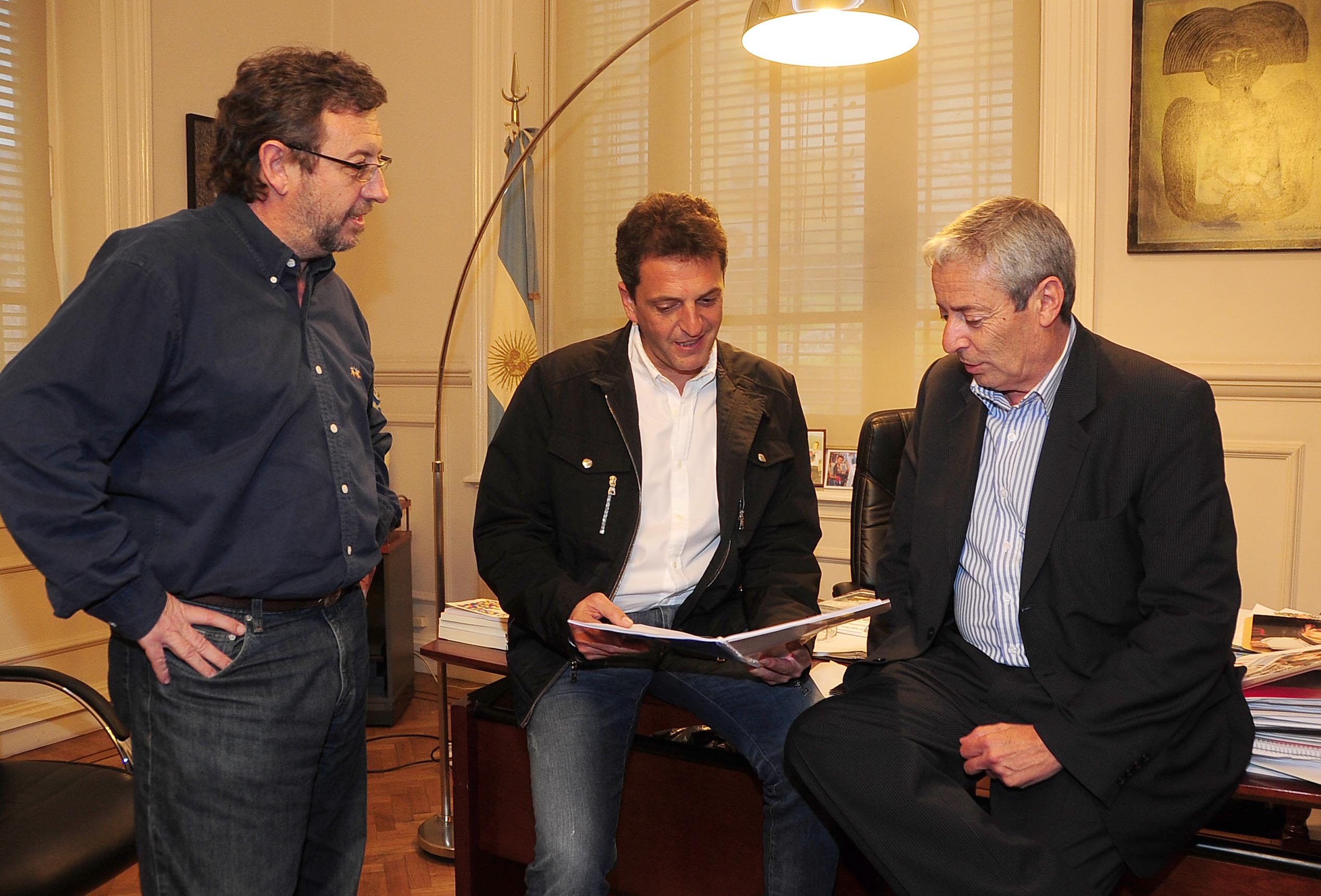 Amondara&iacute;n: Le decimos a los Scioli: sabemos que lo de ustedes es el marketing y la mendacidad