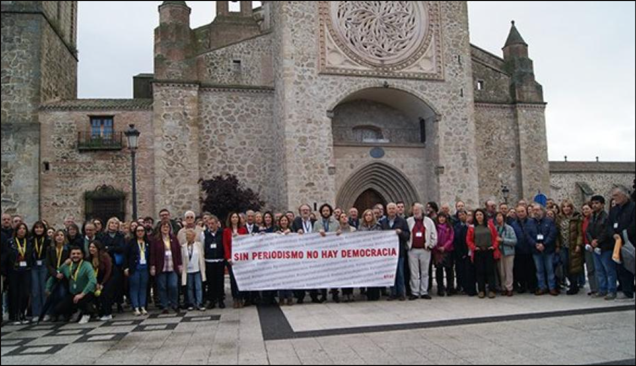  Peligrosa desinformaci&oacute;n y polarizaci&oacute;n del conocimiento informativo