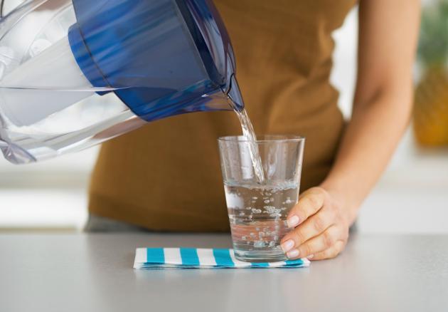 Qu&eacute; suceder&iacute;a si reemplazas todo lo que bebes por agua