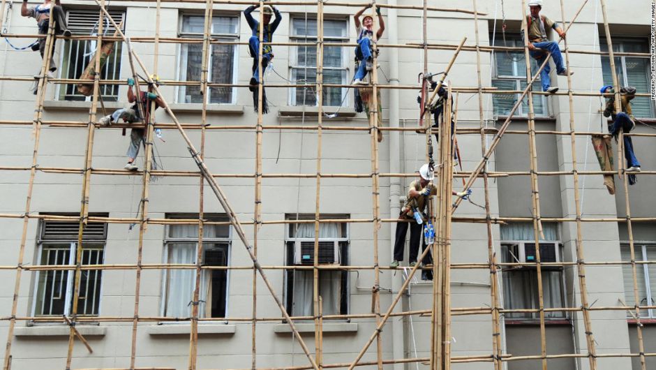 Los incre&iacute;bles hombre ara&ntilde;a de bamb&uacute; de Hong Kong