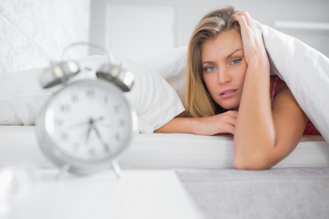 Seg&uacute;n la ciencia, &iquest;las mujeres necesitan dormir m&aacute;s que los hombres?