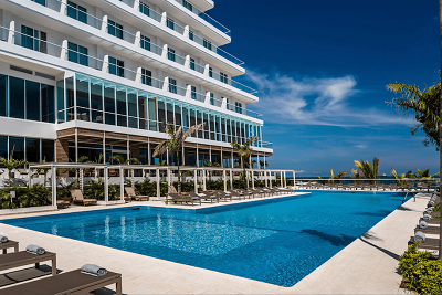 &iexcl;Al&iacute;state a vivir los m&aacute;s bellos atardeceres del Caribe en 1525 Restaurante!