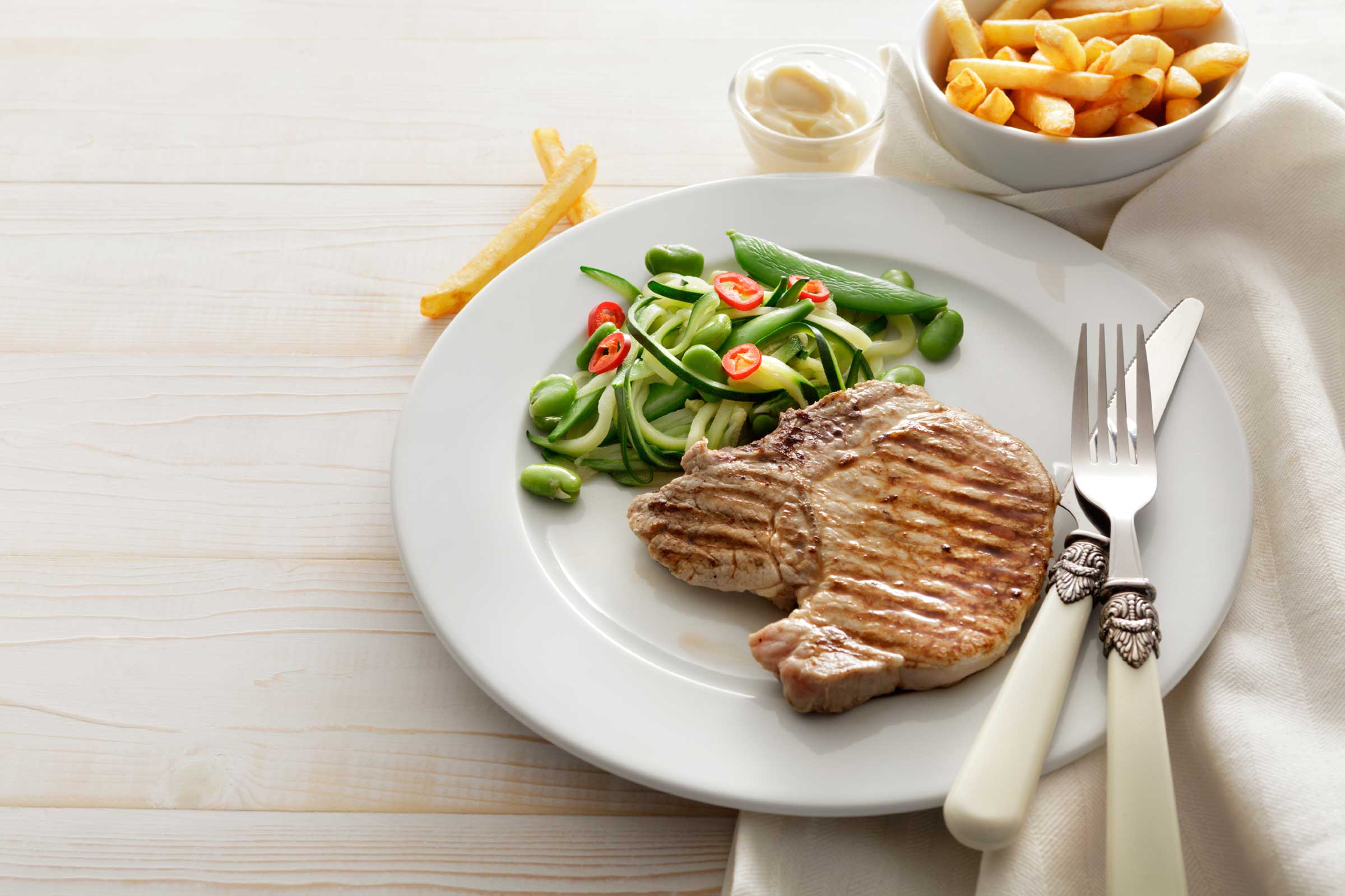 Make these two changes at dinner to avoid gaining weight