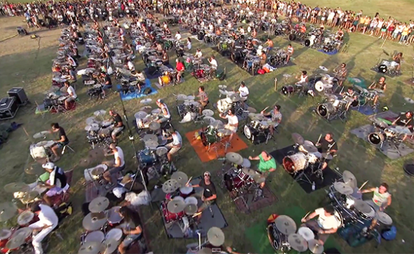 Mil fans de esta banda para que la banda haga show en su ciudad