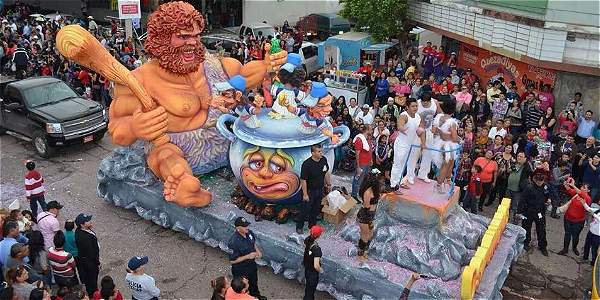 Carlos Ribert, el artesano nari&ntilde;ense que cautiv&oacute; a M&eacute;xico