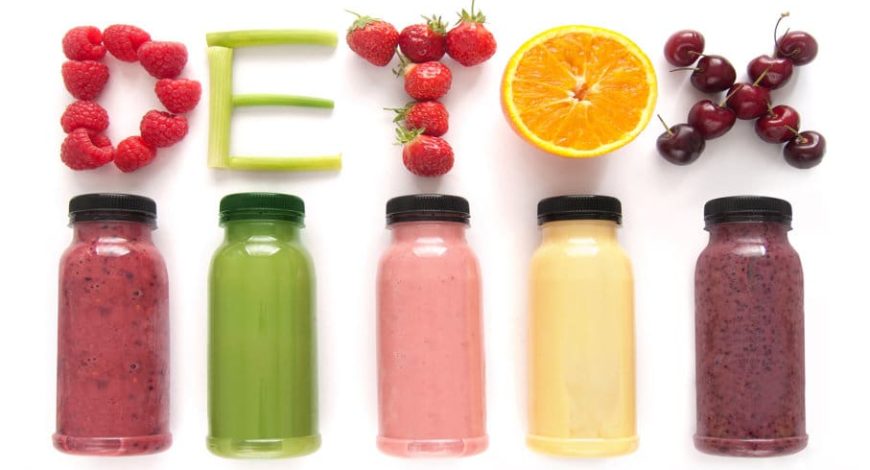 &iquest;Solo jugos? Este experto te indica si realmente deber&iacute;as hacer una dieta detox l&iacute;quida
