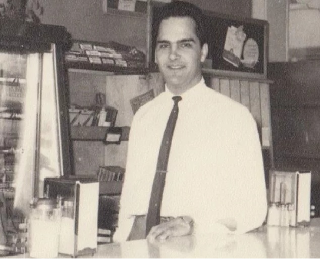Esta es la historia de la pizza m&aacute;s controversial de la historia: la hawaiana