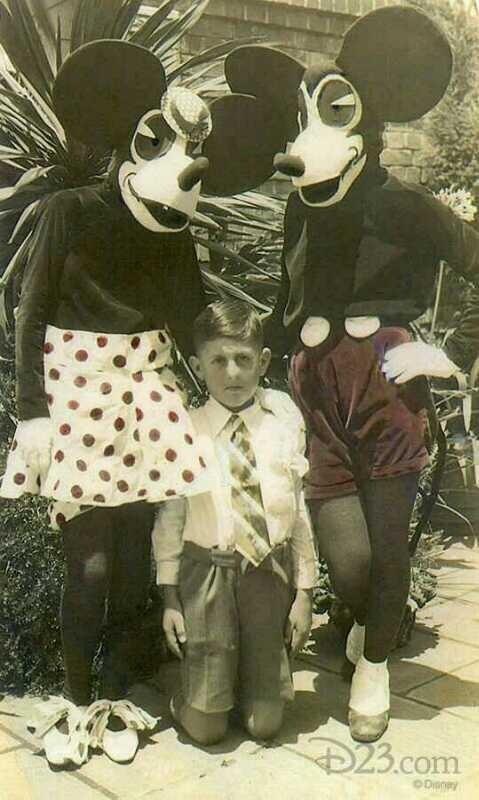 Disfraces de Mickey y Minnie Mouse en 1930