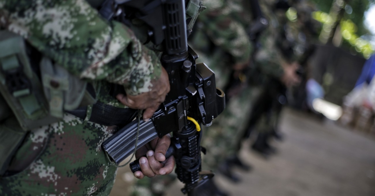 INDIGNACION POR ASONADA A SOLDADOS EN EL CAUCA