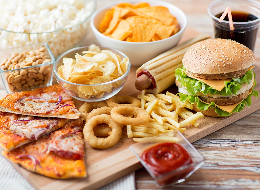 Is it possible to eat junk food and still keep abs?
