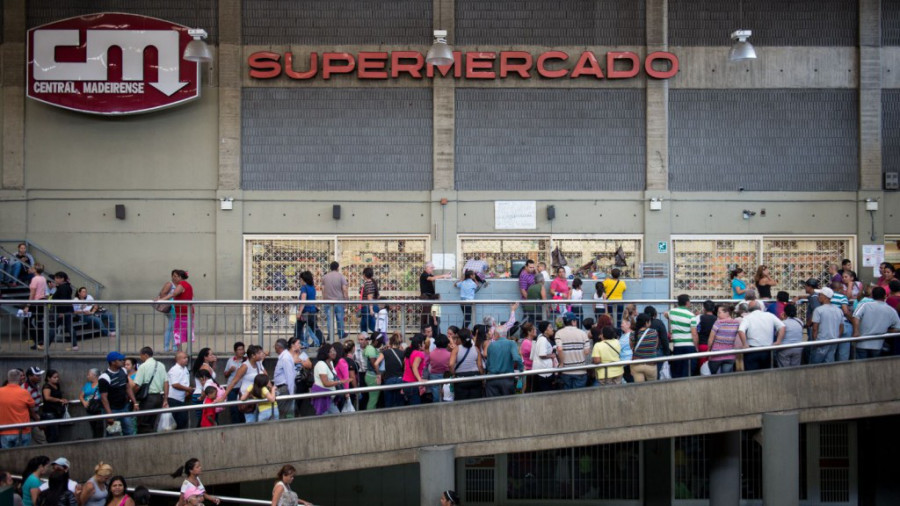 Venezuela: Out of food, money, and time