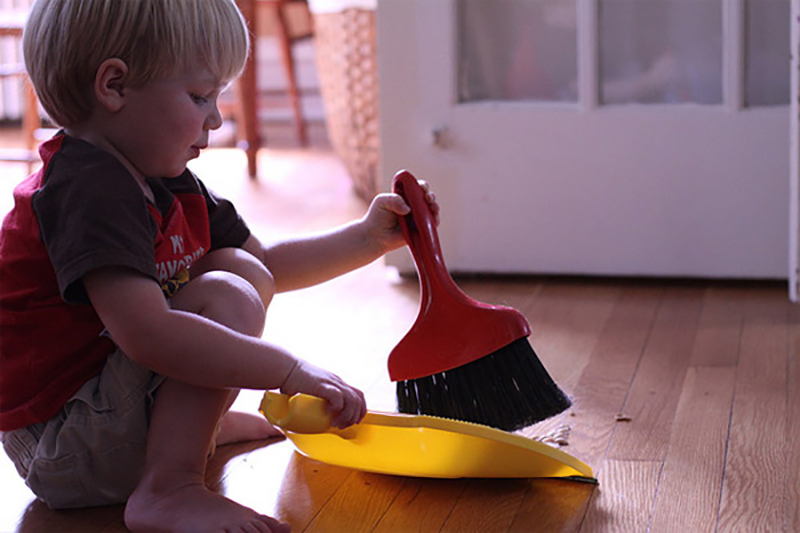 Seg&uacute;n la ciencia, los ni&ntilde;os que realizan tareas del hogar son m&aacute;s exitosos cuando son adultos