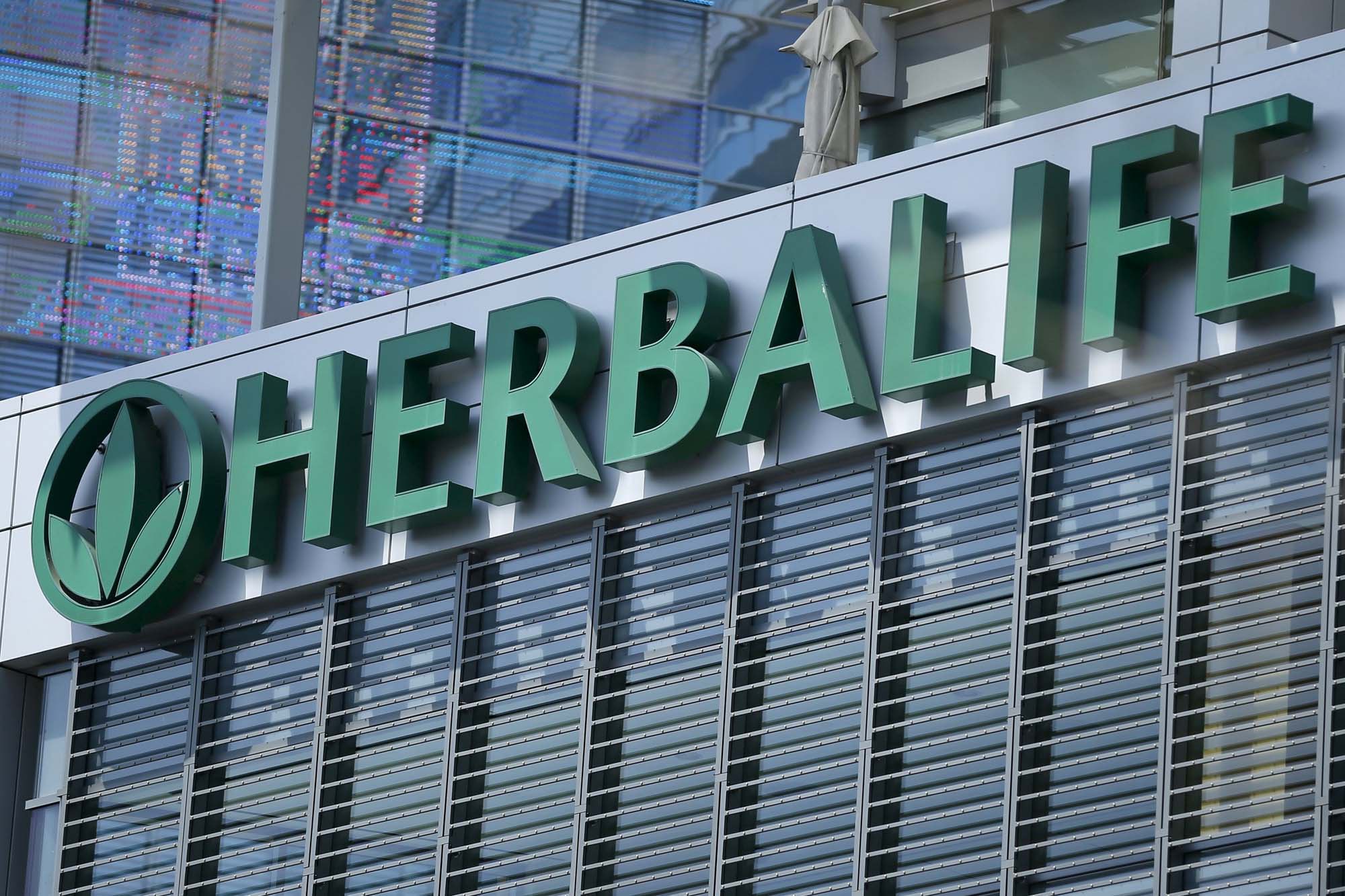 Millonaria multa a Herbalife por enga&ntilde;ar a sus clientes en EE.UU