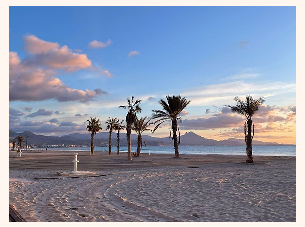 Amanecer en Playa San Juan, Alicante