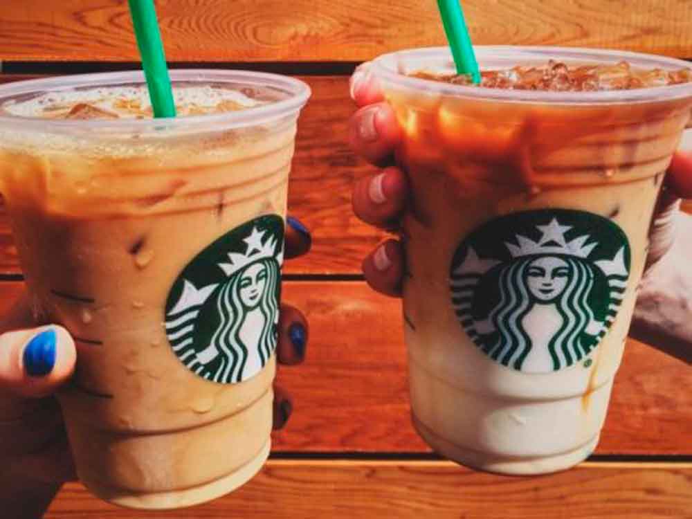 BBC: existe materia fecal en las bebidas refrigeradas con hielo de las cafeter&iacute;as Starbucks