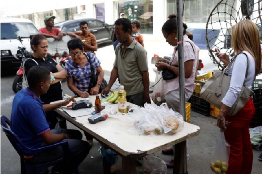 COMO SOMETER A UN PUEBLO Y NO MORIR EN EL INTENTO