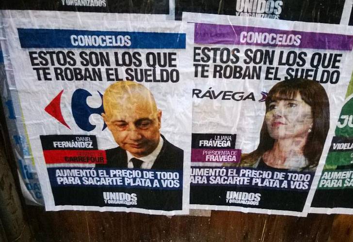 Kirchnerista acusan a empresarios de grandes cadenas de la inflaci&oacute;n y empapelan la ciudad porte&ntilde;a